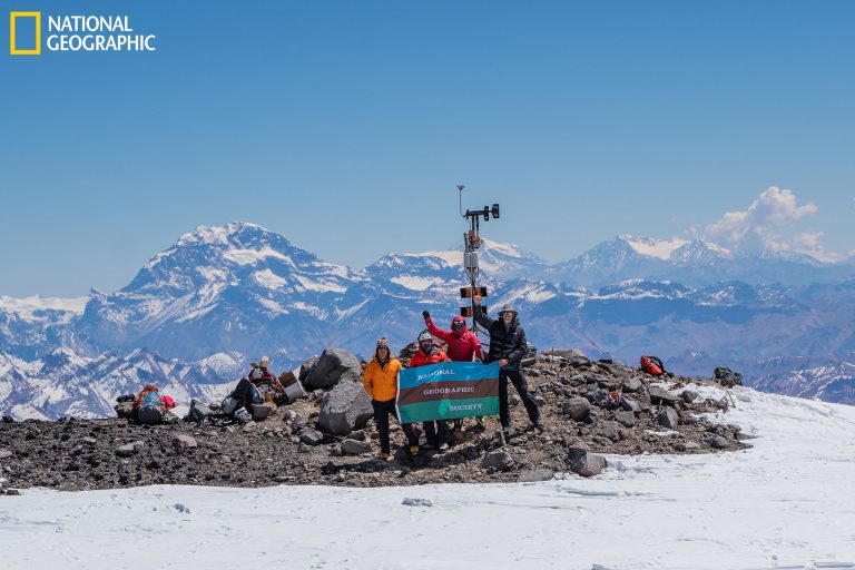 NATIONAL GEOGRAPHIC ANUNCIA LA INSTALACIÓN DE LA ESTACIÓN METEOROLÓGICA MÁS ALTA DE LOS HEMISFERIOS SUR Y OCCIDENTAL EN CHILE