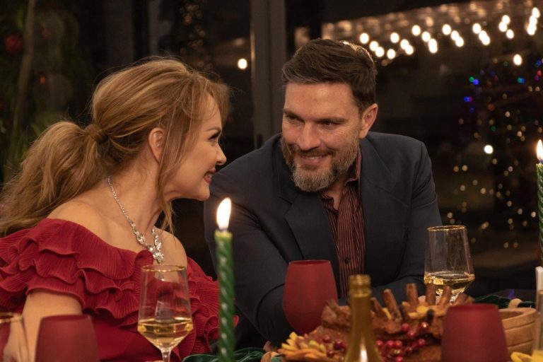 LIFETIME INICIA LA PRODUCCIÓN DE DOS NUEVAS PELÍCULAS DE “AMOR EN NAVIDAD” PROTAGONIZADAS POR GABY SPANIC