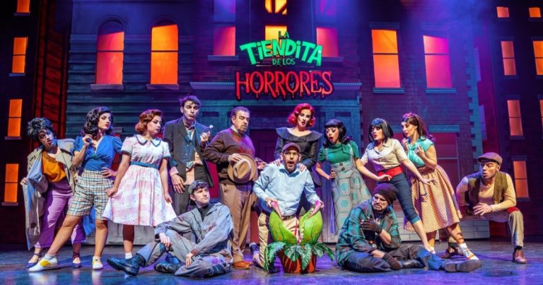 «La Tiendita de los Horrores”, el musical que devora el corazón de los espectadores, se despide del Teatro Hidalgo