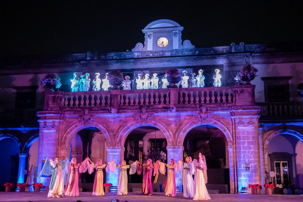 LLEGA AL CASTILLO DE CHAPULTEPEC NAVIDADES EN MÉXICO