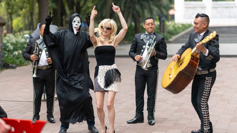 ASÍ FUE LA VISITA DEL ELENCO DE ‘SCARY MOVIE’ EN LA CIUDAD DE MÉXICO