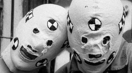 SEGUNDOS AUXILIOS MANTIENE EL RUIDO Y LA ENERGÍA DEL PUNK